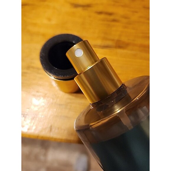 Victoria’s Secret Aqua Kiss Fragrance Mist 8.4 oz Fresh Body Spray New - Picture 10 of 11